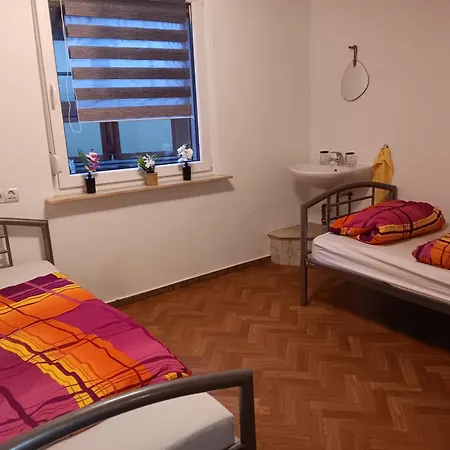 Zum Huberts Schweinchen * Frankenhain