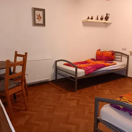 Zum Huberts Schweinchen Frankenhain