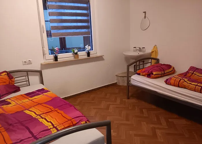 Zum Huberts Schweinchen * Frankenhain