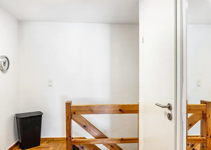 Zum Huberts Schweinchen Tatil Evi