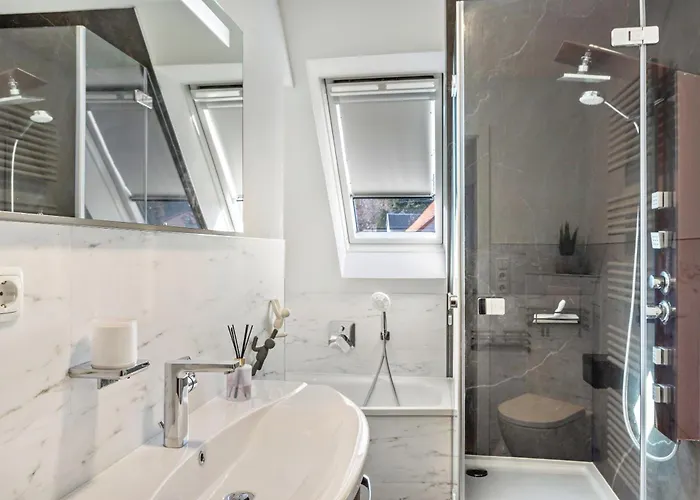 Zum Huberts Schweinchen Tatil Evi *